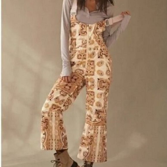 Free People Pants - Free People Movement Alpine Glow Snow Bib Pants Ski Snowboard flared leg